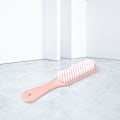 Miniatyrbild 2 av 2: 1 skoborste i plast för att tvätta kläder, rengöra sneakers, hushållsartiklar (rosa)