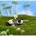 Miniatyrbillede 3 af 3: Sødt Havegårdspynt 10 stk. Sort og Hvid Lam Mikro Landskabspynt Velegnet til Udendørs Havedekoration (2-3CM)