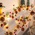 Miniatyrbilde 1 av 5: Kongle Lyslenke, 2M 20LED Konglelys, Julekrans med Røde Lys og Kongler, Batteridrevet, Jule Røde Bær Dekor