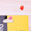Miniatyrbillede 5 af 5: 300 stk. (Pink, Rød) Hjerteformede trykknapper, Flag trykknapper Fashion Creative Cute Wall trykknapper Dekorative trykknapper til korktavle Hjem og kontor