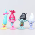 Miniatyrbilde 4 av 5: Keepsake julekule sett, DreamWorks Animation Trolls Holiday in Harmony Poppy og Branch (12 stk)