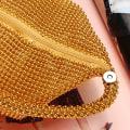 Miniatyrbillede 4 af 5: (Guld) Dame Clutches og Clutches, Chic Mini Perle Aften Taske, Retro Trekantet Pung, Elegance Wristlet Møntpung Tote Taske til Fest Promo Bryllup
