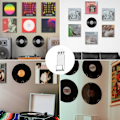 Miniatyrbillede 4 af 5: 12 stk. Væghylde til vinylplader, Støtte til vinylplader uden gennemsigtig boring, Opbevaringsstøtte til akrylalbum med selvklæbende ribbe