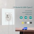 Pikkukuva 2 / 5: Pistorasia USB- ja Type C -liitännöillä, lasinen pistorasia USB 2.1A virralla 16 AMP 240V 86mm, sopii älypuhelimille ja tableteille (valkoinen)