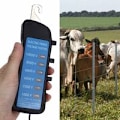 Miniatyrbilde 2 av 5: Digital elektrisk gjerdespenningstester, bærbar testverktøy for landbruksutstyr, gjerdespenningstester med stort display