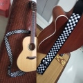 Miniatyrbilde 3 av 5: Svart-hvitt rutete bomullsgitarstropp Komfortabel og pustende gitarstropp Egnet for elektrisk gitar Akustisk gitar Havsgitar