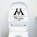 Pikkukuva 1 / 5: WC-tarrat, hauska tee-se-itse seinätarra WC:hen, humoristinen seinätarra, Taikaministeriö, Kylpyhuone, Salonkisisustus 20x20cm