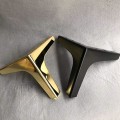 Pikkukuva 4 / 4: Metalliset sohvanjalat Huonekalujen korvaavat jalat Kultaiset sohvan jalat Raskaat kolmiot 17cm