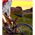 Miniatyrbild 2 av 4: Cykelsadelskydd med vadderad geldyna – Ergonomisk och flexibel – För motionscyklar, träningscyklar, racercyklar och stadscyklar