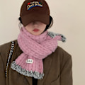 Miniatyrbilde 3 av 3: 1 stk rosa polyester kvinners tartan hvetefarget mote skjerf