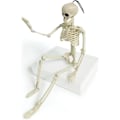 Pikkukuva 4 / 4: Halloween-kallokoriste taivutettavilla nivelillä