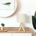 Miniatyrbillede 3 af 5: Sengsidelampe, Tripod Bordlampe, Træ med Linned Stofskærm, Lille Natbordlampe til Børneværelse, Soveværelse, Børneværelse, Sidebord, Læsning