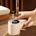 Miniatyrbillede 4 af 5: Genopladelig stofbørste sweaterfnugfjerner, smart digitalt display, fnugfjerner, fnuller, piller, pomponer, til tøj og møbler - Hvid