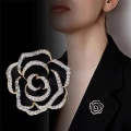Miniatyrbillede 5 af 5: Kvindernes Roseformede Brosche, Morsdagsgaver, Legering Brosche, Elegant Brosche, Fancy Brosche Rose Blomst Rhinestone Indlæg, Tilbehør Brosche, Pin Badge