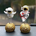 Miniatyrbild 5 av 5: Band Astronaut Astronaut Prydnad Grossist Vardagsrum Skrivbords Hem Prydnad Liten Prydnad Present Violinist Guld