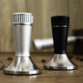 Miniatyrbilde 3 av 5: To-i-en Kaffepulverhammer med nåler, retikulert håndtak, matkvalitet, kaffemaskintilbehør, rustfritt stål, tungt kaffepulverhammer
