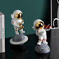Miniatyrbild 4 av 5: Band Astronaut Astronaut Prydnad Grossist Vardagsrum Skrivbords Hem Prydnad Liten Prydnad Present Violinist Guld