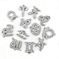 Miniatyrbilde 3 av 5: 12 stk 3D Clogs Sandaler Smykker (Tolv Stjernetegn), Sko Charms, Søte Sko Smykker for Clogs Sko Armbånd DIY