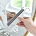 Miniatyrbillede 4 af 5: Badeværelses-raclette med 2 rum, praktisk shower-raclette til at tørre alle glatte overflader som spejle, fliser og brusekabiner, med krog til ophængning
