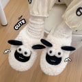 Miniatyrbilde 3 av 3: Søte små saueslippers vinter fluffy slippers kvinners sklisikre varme hjemmesko soveromssko 24,5 cm