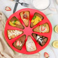 Miniatyrbild 4 av 5: Triangelformad pizzaskivtårta bakform 8 hålrum silikonform non-stick silikonform kakform röd Mo muffinsform