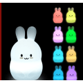 Miniatyrbild 1 av 4: Luminous baby rabbit LED vit silikonkanin, handladdad version 700 ma 0,35 W