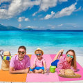 Miniatyrbillede 3 af 4: Vandtæt strandmåtte 210X200CM Anti Sand Picnic Tæppe, Foldbar bærbar strandtæppe med 4 fastgjort til strand, picnic, camping, rejser, udendørs