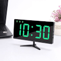 Miniatyrbild 3 av 5: Digital väckarklocka, LED-väckarklocka, LED-display med 4 ljusstyrkeinställningar, temperatur, datum, USB-laddningsportar, enkel användning