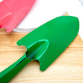 Pikkukuva 4 / 5: Pieni puutarhalapio ergonomisesti muotoillulla kahvalla