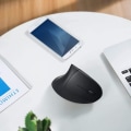 Miniatyrbilde 4 av 5: Trådløs vertikal ergonomisk optisk mus for bærbare datamaskiner, stasjonære datamaskiner, svart