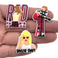 Miniatyrbild 4 av 5: 10 st 3D-träskor Sandaler Prydnader (Taylor Swift), Skosmycken, Söta Skoprydnader för Träskor Skor Sandaler Armband DIY