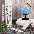 Miniatyrbild 2 av 5: Set med 36 tomma trämärken, 36 flerfärgade pompoms, 12 x 3,2 cm, rektangulära jungfruliga träetiketter med hål och pompoms