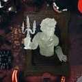 Miniatyrbillede 5 af 5: Halloween Spøgelse Væg Dekoration Lysende Stickers, Glødende Spøgelse Væg Dekoration Sticker Kreativ Lysende Spejl til Soveværelse Korridor Dekoration