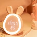 Miniatyrbilde 4 av 5: LED digital vekkerklokke med kontinuerlig variator, nattlys, søt kanin, intelligent programkontroll, for barn gutter og jenter