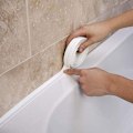 Miniatyrbillede 3 af 5: Rulle med selvklæbende fuger til køkken og badeværelse, tykkelse 2,2 cm, længde 3,2 m, hvid