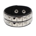Pikkukuva 4 / 5: Nahkainen niitattu punk-rannekoru miehille ja naisille 80-luvun niitattu rannekoru gootti punk rock -rannekoru piikki niittiranneke unisex-metalli Halloween-juhliin Fa