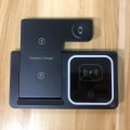 Miniatyrbilde 2 av 4: Trådløs lader - 3-i-1 trådløs lader sammenleggbar brakett egnet for mobiltelefon trådløs hurtiglading klokke 3-i-1 trådløs lader