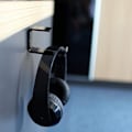 Miniatyrbild 3 av 5: Hjälmhållare, universellt hjälmstöd, självhäftande väggfäste, headsetstöd med stark tejp, för hörlurar och svart headset