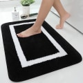 Miniatyrbillede 1 af 5: Skridsikker bademåtte, blød mikrofiber bademåtte, absorberende bademåtte med lang luv, maskinvaskbar - 40 x 60 cm - Sort