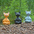 Pikkukuva 2 / 4: Meditaatioeläimet istuva kissanpennun hartsi heiluri istuva zen-kissa kukka koti puutarhan koriste hartsi käsityöt, keltainen
