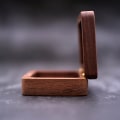 Miniatyrbild 2 av 5: Träförlovningsring Ask Present Ring Ask Present Trä Smyckeskrin