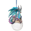 Miniatyrbilde 1 av 5: Design Toscano Frost The Gothic Dragon Holiday Ornament Juledekor, 3 tommer bred, 3 tommer dyp, 5 tommer høy, håndstøpt polyresin, fullfarge
