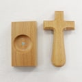 Miniatyrbillede 5 af 5: 5 tommer krucifiks stående trækors med rektangulær base - kristne kors ornamenter til hjemmekontorbutik - træ dekorative religiøse gaver