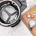 Miniatyrbilde 5 av 5: Slynge, Slinger Bakeware 6qt/8qt Instant Pot/Multifunksjonskomfyr Anti-Echaudage Stativ, BPA Silikon Egg Dampstativ (grå)