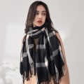 Miniatyrbillede 1 af 5: Hold dig varm om vinteren, vindtæt tørklæde til kvinder, cashmere tekstur flosset ternet tørklæde, sort