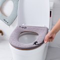 Pikkukuva 5 / 5: Kissanpentu WC-istuimen pehmuste, suloinen kissa kylpyhuone pehmeä lämmin kangas vedenpitävä nahka joustava pestävä WC-istuimen pehmuste vetoketjulla vaaleanpunainen