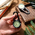 Miniatyrbild 4 av 4: 2 st Clip-on kvartsur för ryggsäck, fickur, bältesur, säkerhetsspänne för utomhusaktiviteter (svart + vit)