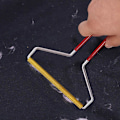 Miniatyrbild 2 av 5: Bärbar Mini Fluff Removing Roller Fuzz Fabric Shaver Brush