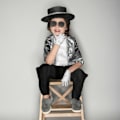 Pikkukuva 4 / 5: Lasten poikien Michael Jackson -asu Cosplay-tanssitähti Halloween-karnevaali Superstar-laulaja Juhlat Pojat 80-luvun 90-luvun hiphop-lava-asut M