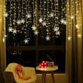 LED Curtain Light String, 4M Fairy String with Snowflakes, Christmas Lighting 4 Flashing Modes, Waterproof Lighting for Christmas Windows